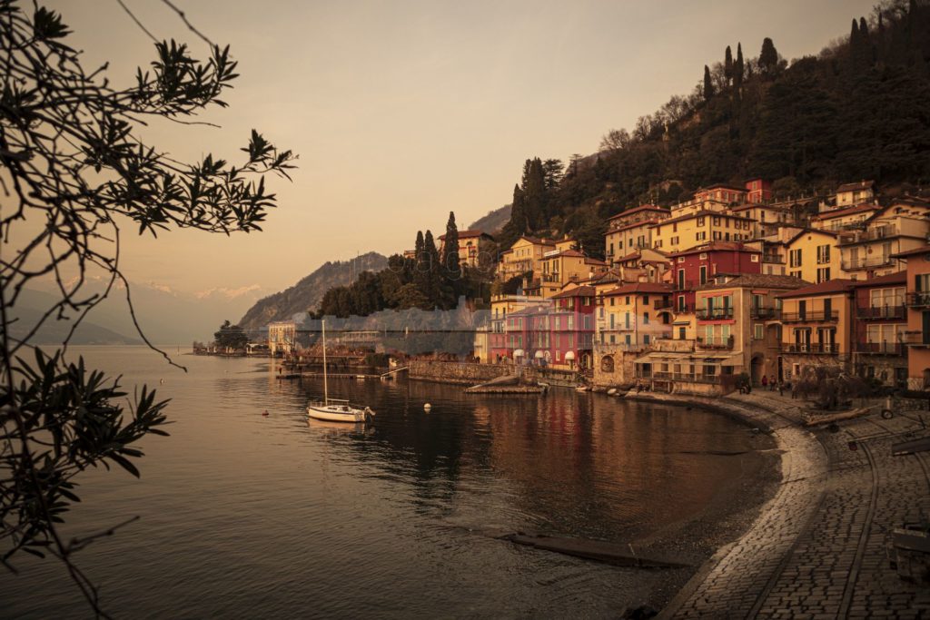 Quel ramo del Lago di Como - Varenna