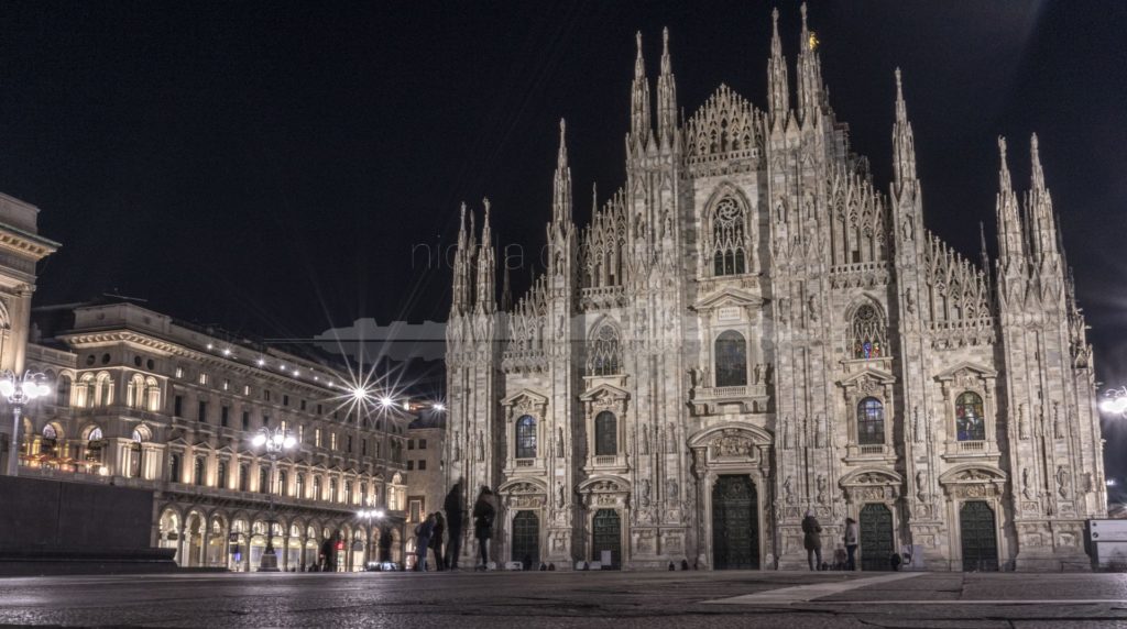 Duomo di Milano di sera