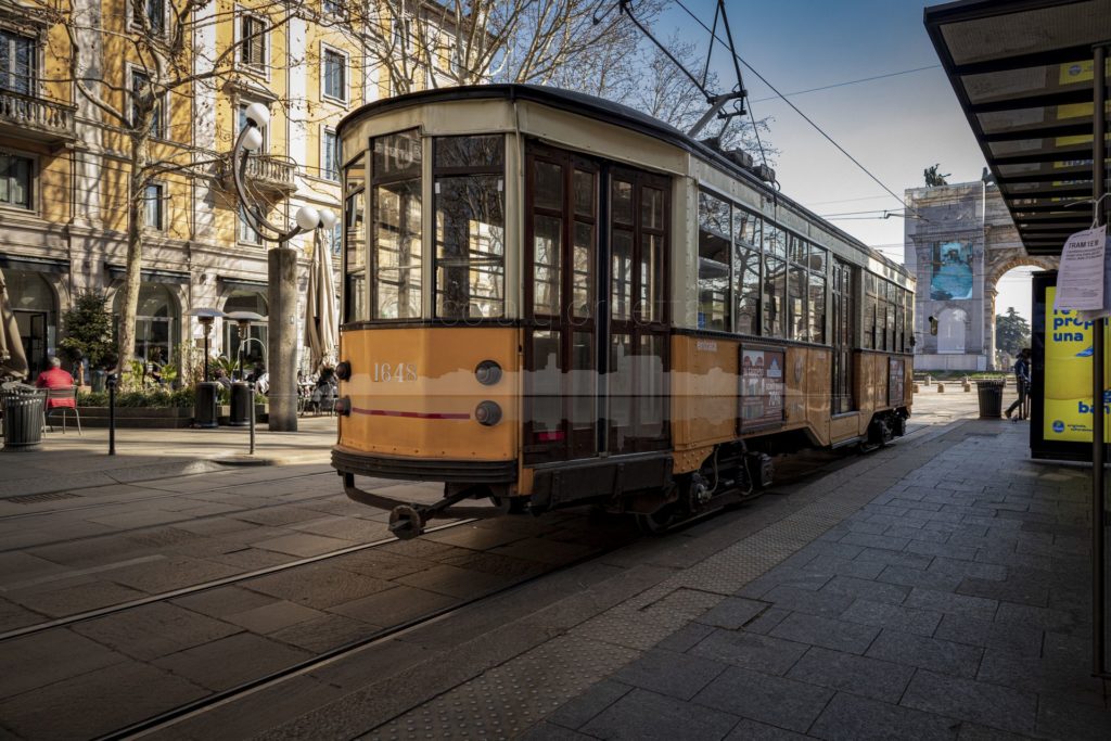 Tram solitario